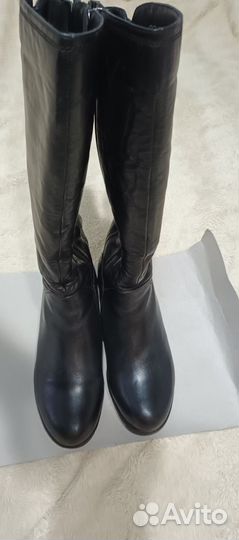 Зимние женские сапоги 38
