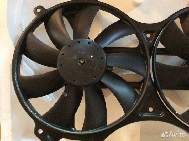 Вентилятор кондиционера mersedec E-210 в сборе нов