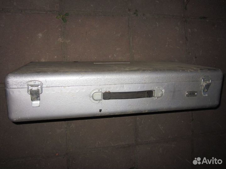Кейс алюминиевый от военного прибора