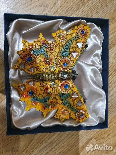 Декоративная статуэтка