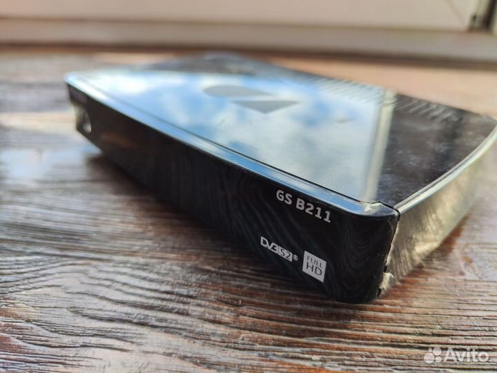 Ресивер триколор gs b211