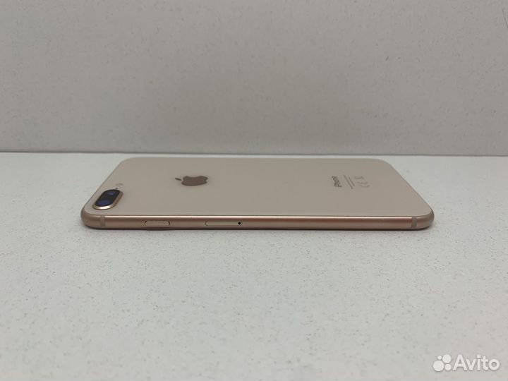 iPhone 8 Plus, 64 ГБ