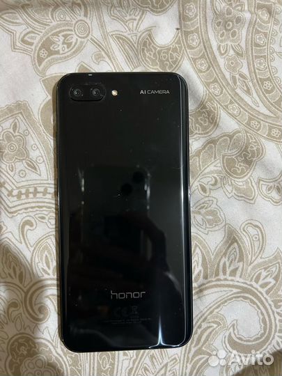 HONOR 10, 4/64 ГБ