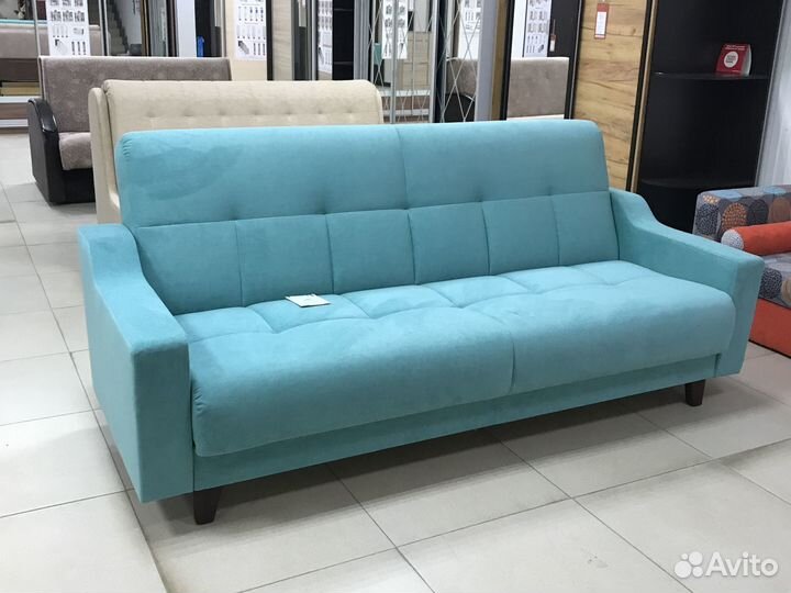 Диван поямой