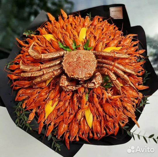 Букеты из раков и морепродуктов