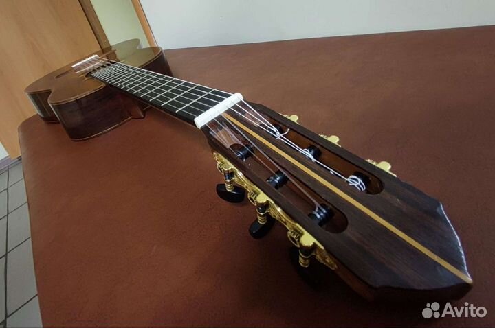 Классическая гитара