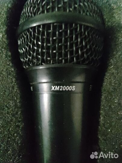 Студийный микрофон Behringer XM2000S