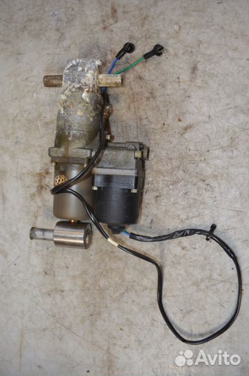 Гидроподъем Лодочный мотор Suzuki DF 70 hp