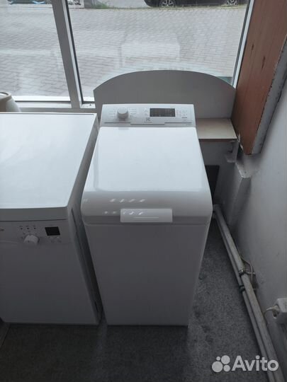 Вертикальной загрузки стиральная машина Electrolux