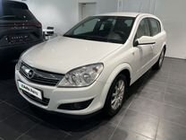 Opel Astra 1.8 AT, 2012, 175 000 км, с пробегом, цена 800 000 руб.