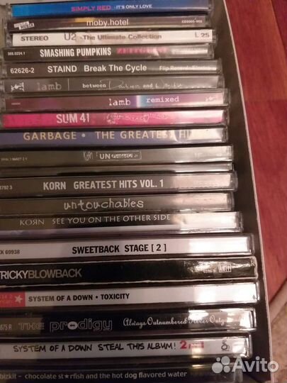 Музыкальные компакт диски сер 2000х