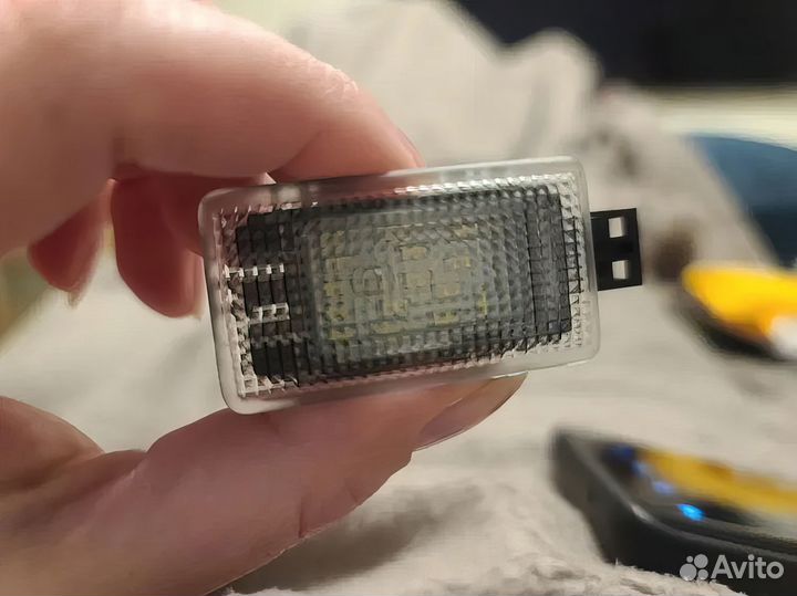 Подсветка багажника Volvo S60 S80 V40 V60 XC70