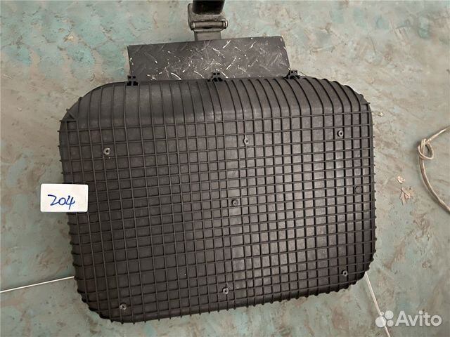 Крышка корпуса воздушного фильтра 2841 нижняя F300