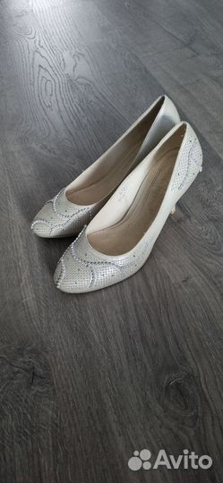 Туфли женские