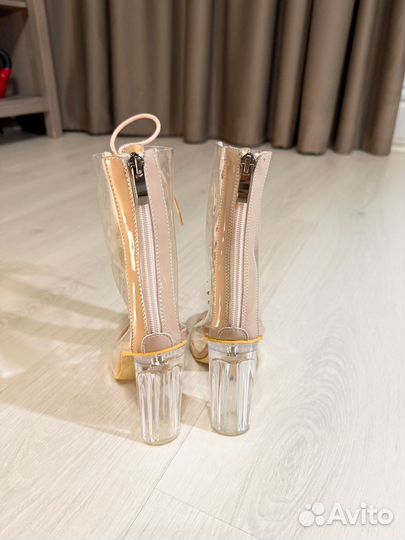 Босоножки женские 36 размера прозрачные на каблуке