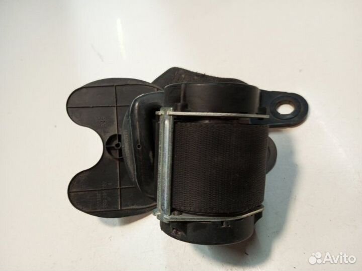 Ремень безопасности задний левый Land Rover