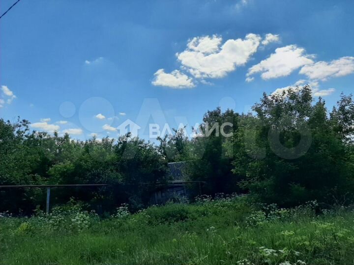 Дом 20 м² на участке 20 сот.