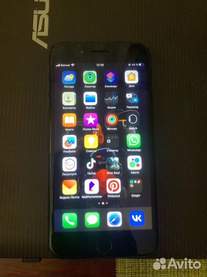 iPhone 8 Plus, 64 ГБ