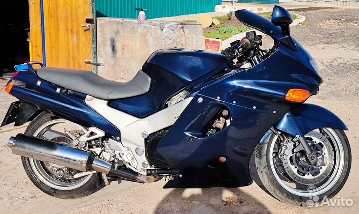 Kawasaki zzr 1100