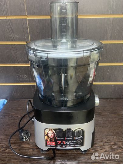 Кухонный комбайн Redmond RFP-3904