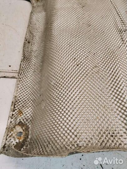 Тепловой экран глушителя Mercedes-Benz S-Класс