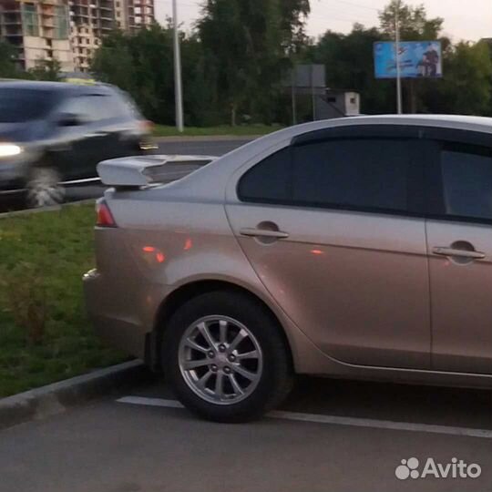 Спойлер Спорт 2.0 для Митцубиси Лансер 10