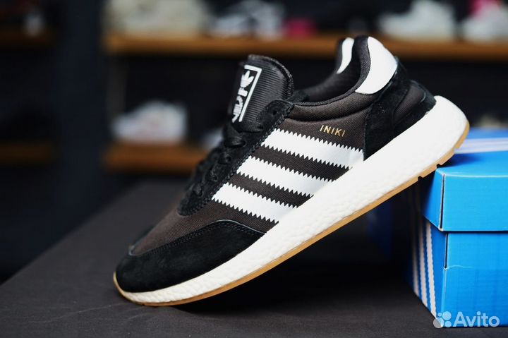 Кроссовки Adidas Iniki Black