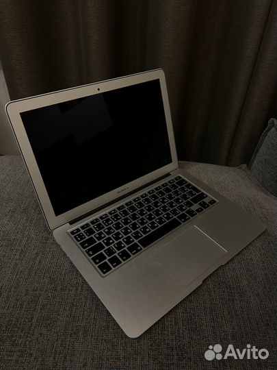 Apple Macbook Air