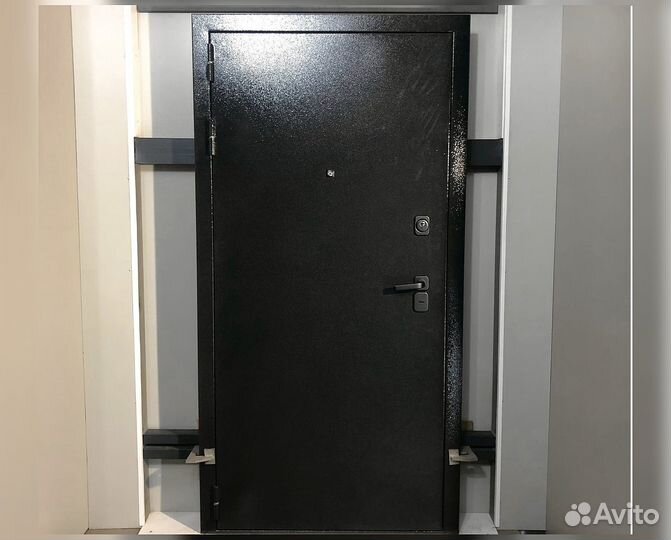 Дверь входная