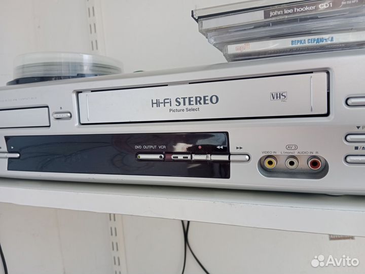 Cd DVD VHS плеер