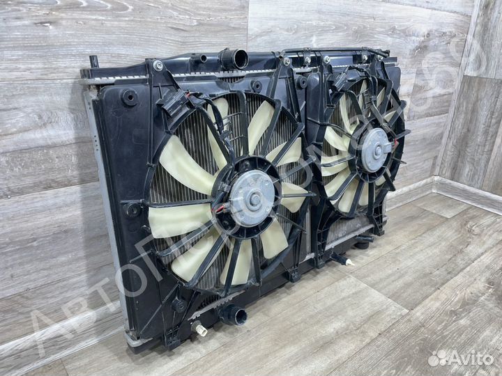 Диффузор и радиатор двигателя Accord 8 2.2 дизель