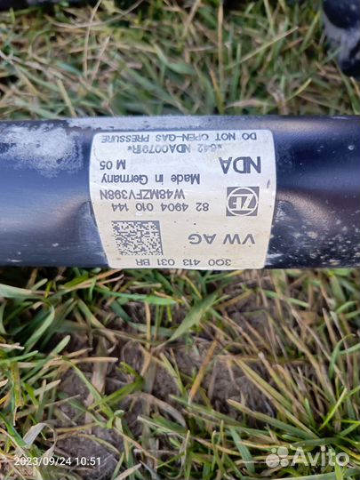 Стойки передние Volkswagen passat b8