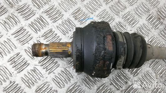 Привод задний правый mercedes benz C-class W204 (9