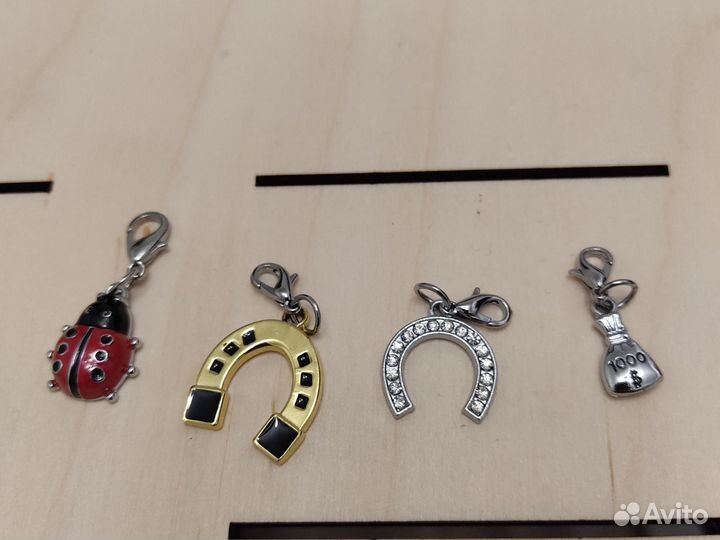 Подвеска на сумку телефон