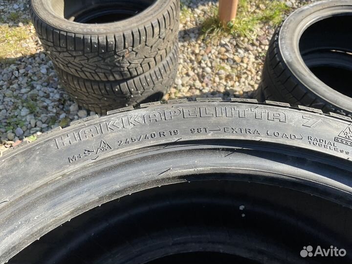 Nokian Tyres Hakkapeliitta 7 245/40 R19