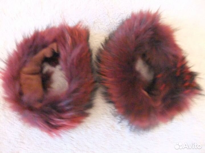 Воротник и манжеты натуральный мех