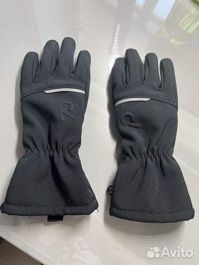 Перчатки Reima Softshell 4