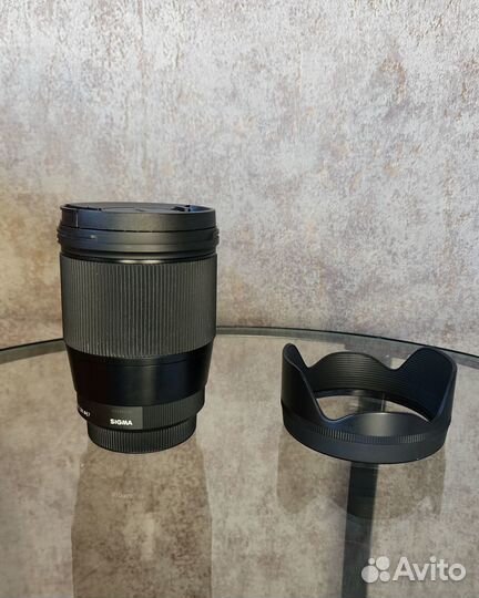 Объектив Sigma 16 mm f/1.4 DC DN micro 4:3