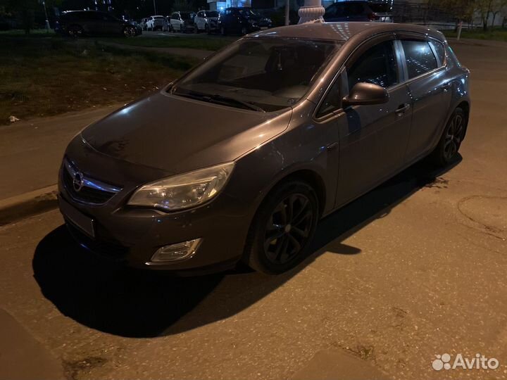 Opel Astra 1.6 AT, 2012, 151 000 км