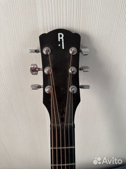 Акустическая гитара rockdale