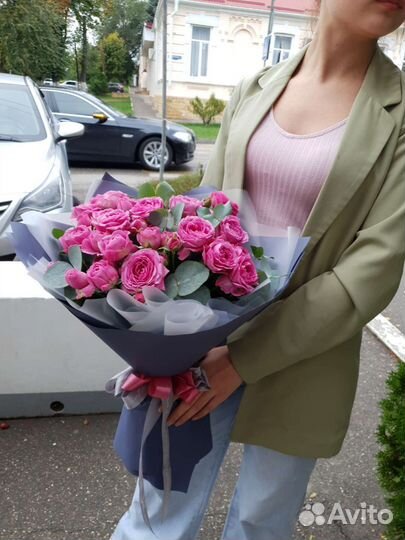 Доставка и самовывоз букетов и композиций