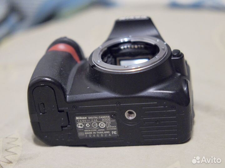 Nikon d 3100 body