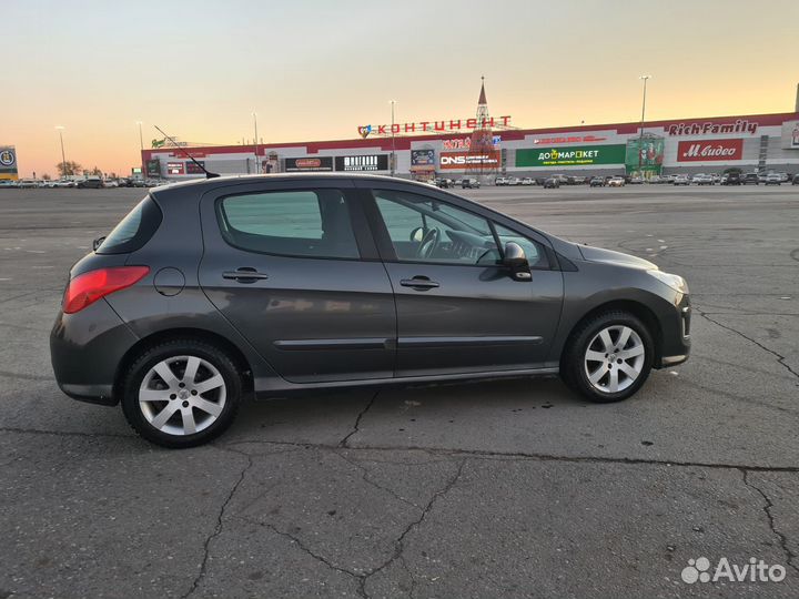 Peugeot 308 1.6 AT, 2010, 221 000 км