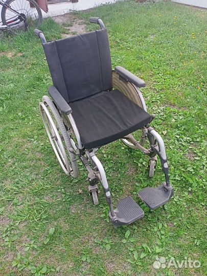 Коляска инвалидная