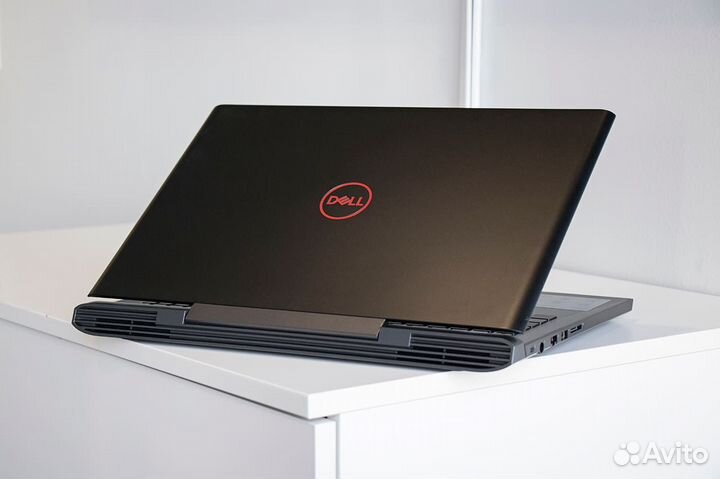 Dell Inspiron 7577 i5 7300hq GTX 1060 16 gb