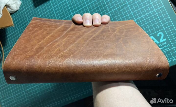 Кожаная тетрадь