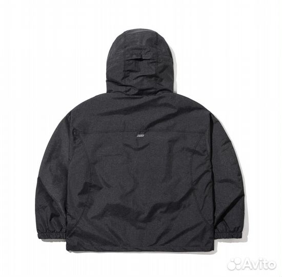 Сноубордическая куртка