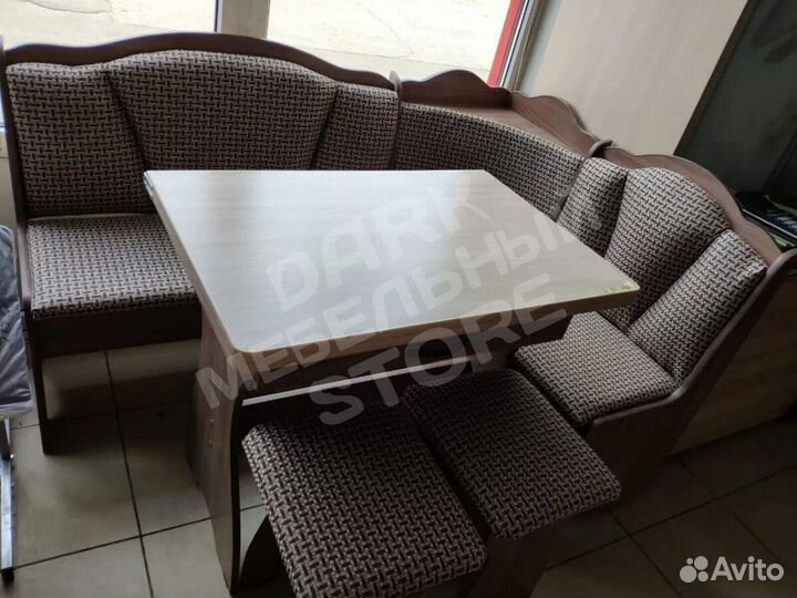 Уголок кухонный