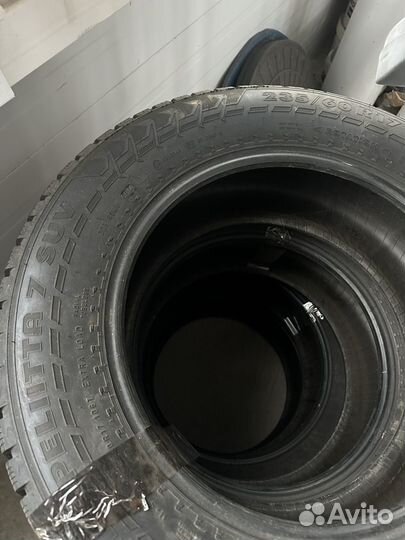 Nokian Tyres Hakkapeliitta 7 SUV 235/60 R17