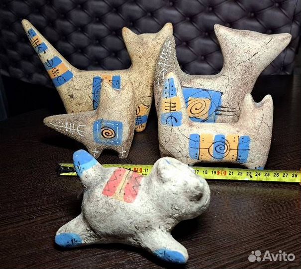 Статуэтка кошка